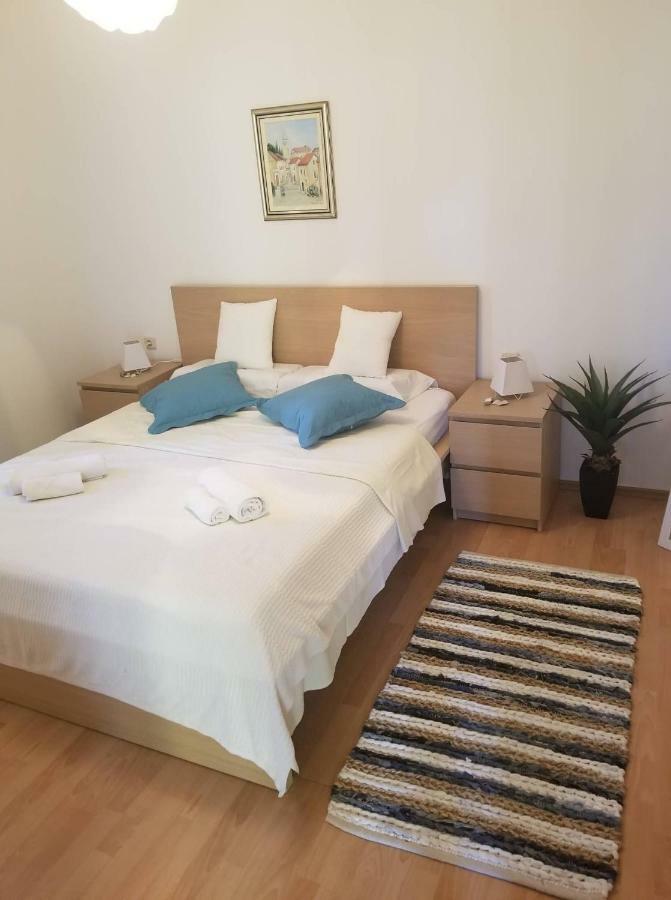 Apartment Diana - Great Location, Cosy 2 Bedroom, 2 Bathroom Apt Kukljica Eksteriør billede