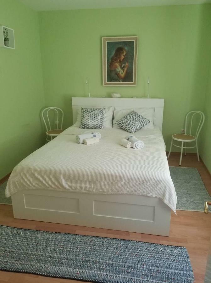 Apartment Diana - Great Location, Cosy 2 Bedroom, 2 Bathroom Apt Kukljica Eksteriør billede